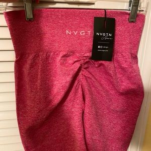 NVGTN scrunch butt seamless shorts, NWT.